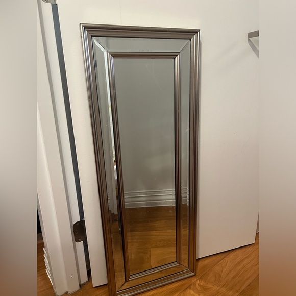 Mirror - Picture 4 of 14